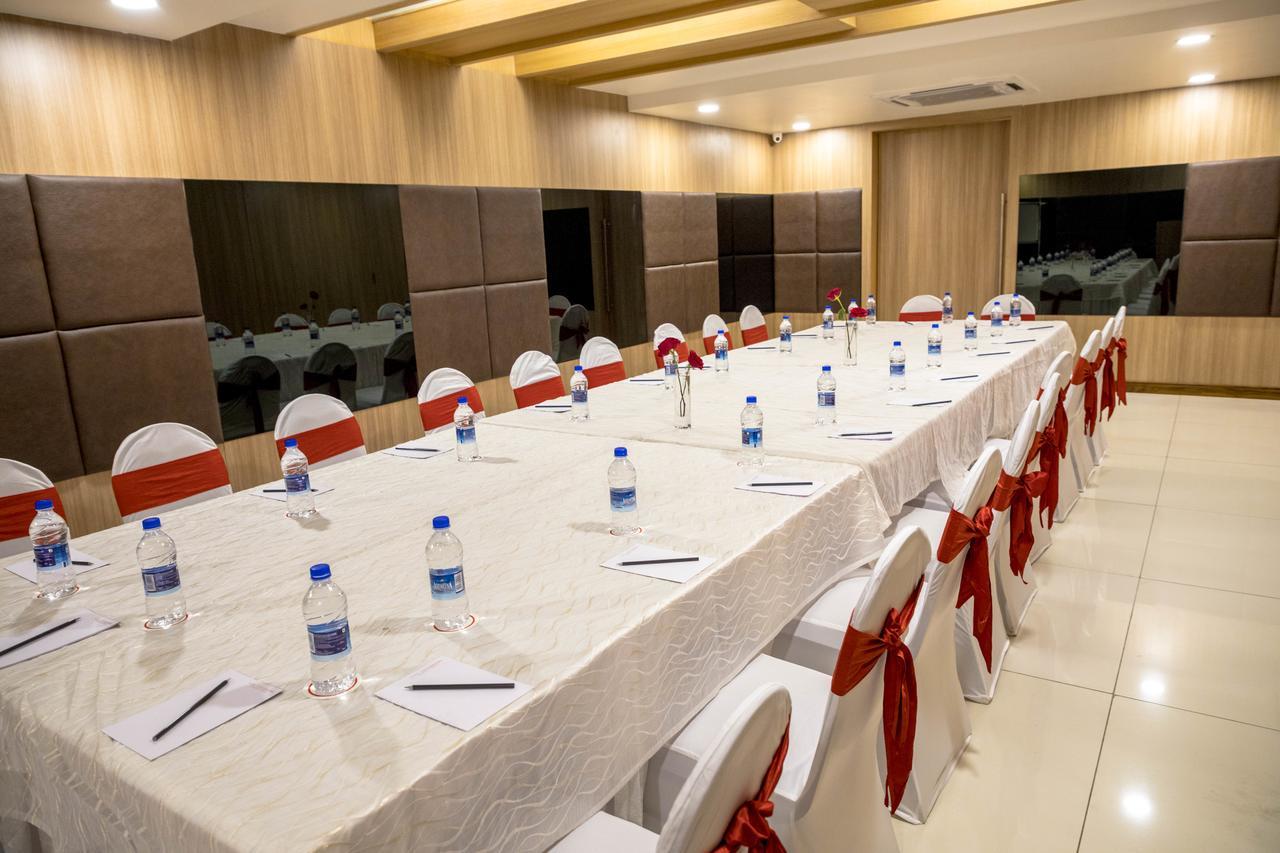 Hotel Citycentral Vijayawāda Εξωτερικό φωτογραφία
